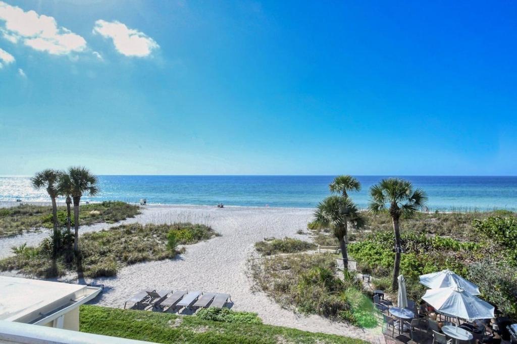 Laplaya 201C Breathtaking Gulf Panorama From This Corner End Unit With A Private Stairway To The Beach Лонгбоут-Ки Экстерьер фото